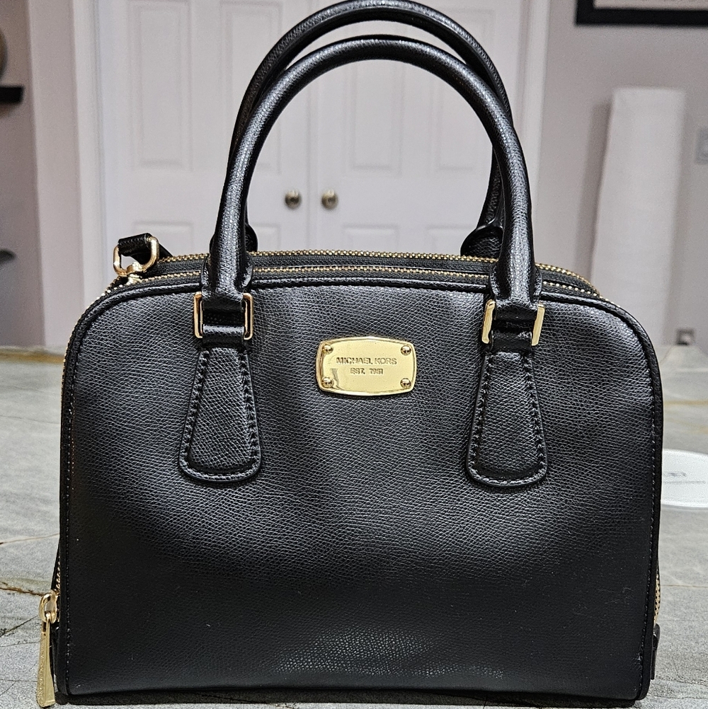 Michael Kors Double Zip-Around Black Leather Satchel